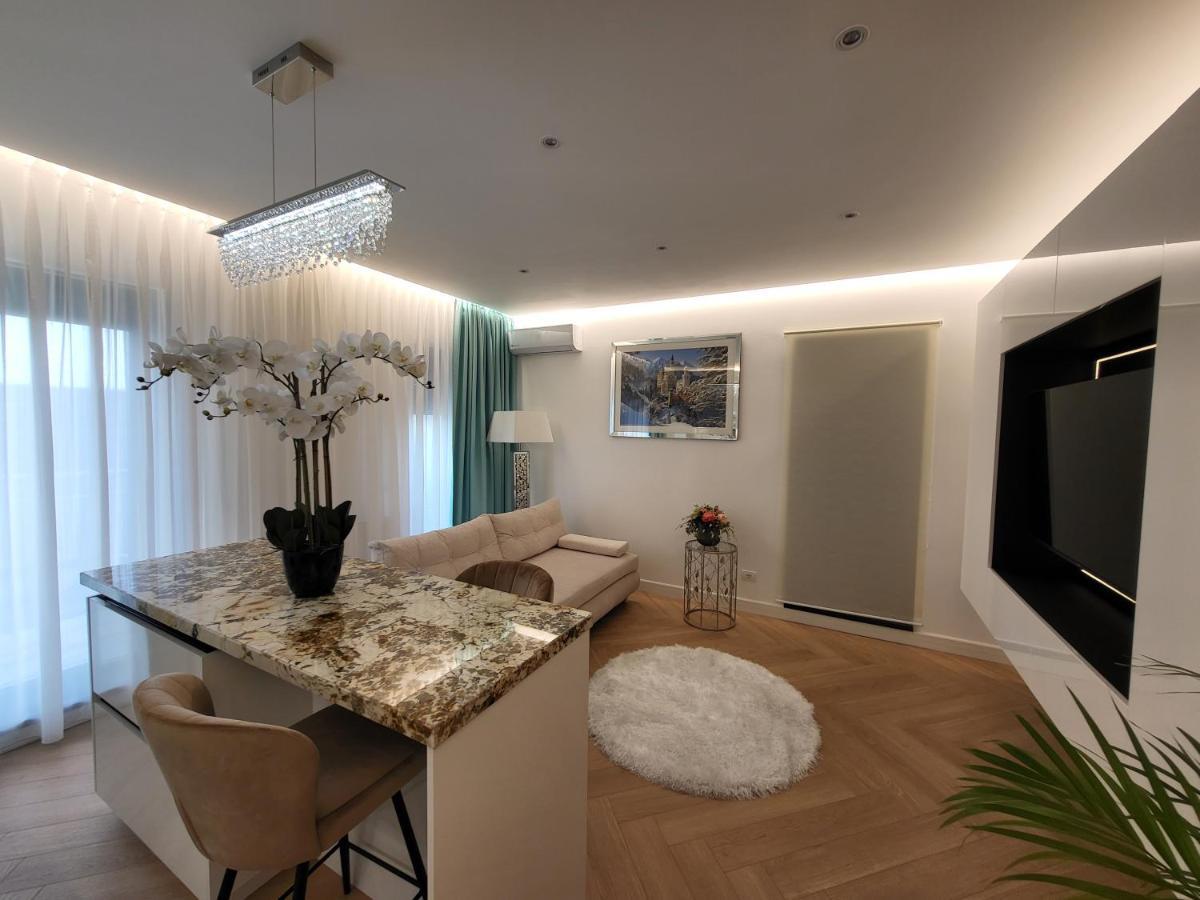 Grozavesti Luxury Apartment With 2 Rooms Boekarest Buitenkant foto